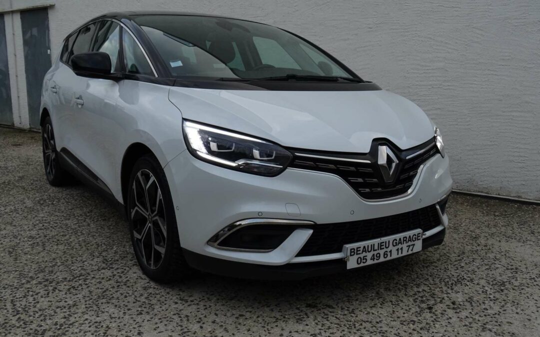 GRAND SCENIC 4 INTENS 7 places DCI 120 Prix : 15 990 €